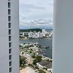 Hermoso Apartamento Con Salida Al Mar