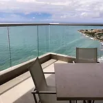 Hermoso Apartamento Con Salida Al Mar