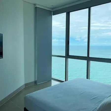 Hermoso Apartamento Con Salida Al Mar Apartamento